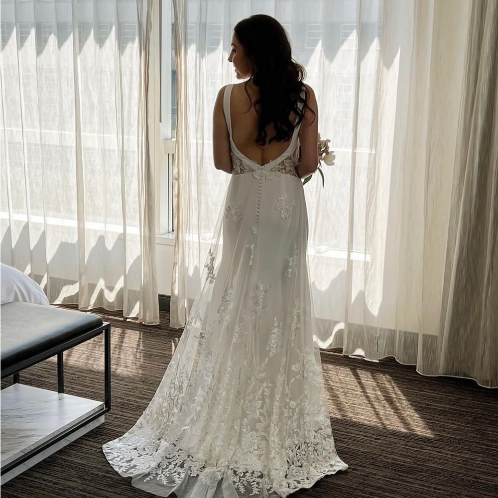 Rime Arodaky INXS wedding dress - Picture 6 of 7